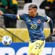 Atacante colombiano acaba com técnico: 'Não sabe um c...'