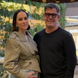 Juliano Cazarré e esposa anunciam a espera de mais um filho, o 7º do casal