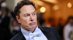 Elon Musk perde R$ 68,4 bi em um dia após lançar novo partido político nos EUA