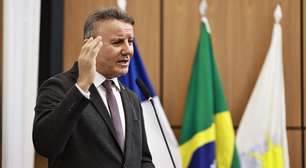 Prefeito de Palmas é preso em operação da PF contra venda de sentenças