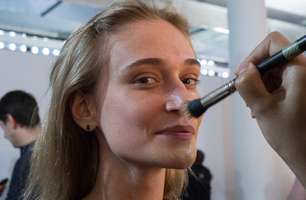 'Tiraria minha celulite', diz Vivi Orth sobre corpo