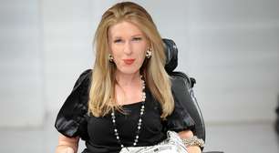 Pela primeira vez, modelo de cadeira de rodas desfila em NY