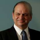 Governo vai adiar anúncio de pacote econômico, diz líder