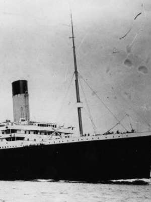 Titanic afundou por incêndio e não pelo iceberg, diz teoria