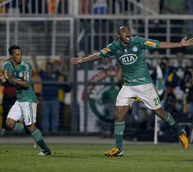 Relembre a queda do Palmeiras para Série B em 150 fotos