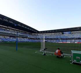 Ingleses destacam fim do mundo do Chelsea e erros de Torres