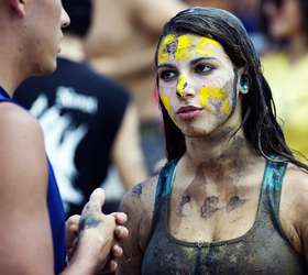 G1 - Conselho repudia trote 'racista' na UFMG e indicação de Feliciano -  notícias em Política