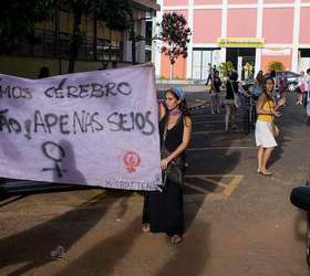 G1 - Conselho repudia trote 'racista' na UFMG e indicação de Feliciano -  notícias em Política