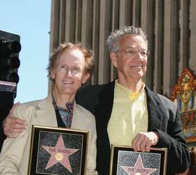 Tecladista Ray Manzarek, fundador do The Doors, morre aos 74 anos -  20/05/2013 - UOL Entretenimento