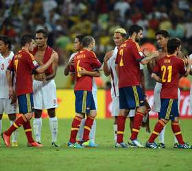 Jogadores Da Seleção Nacional De Futebol Espanha Antes Do Tiroteio Em Fifa  No Campeonato Mundial De 2018 No Jogo 16 Da Espanha Vs Imagem de Stock  Editorial - Imagem de campeonato, mundo: 255518484