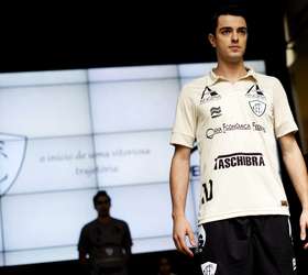 Show de Camisas - A #Penalty apresentou os novos uniformes que o