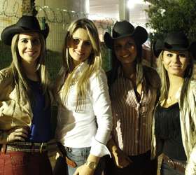 G1 - Jeito rústico de 'peões galãs' atrai atenção das mulheres em Barretos  - notícias em Festa do Peão de Barretos 2012