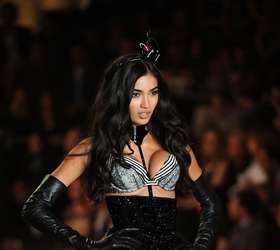 Victoria's Secret cria réplica de sutiã de R$ 23 milhões