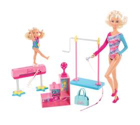 Com vestido de Led ou de princesa, Barbie conquista meninas