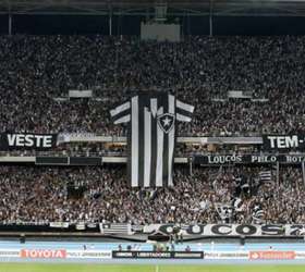 Botafogo tenta reatar casamento com a torcida no último jogo do ano