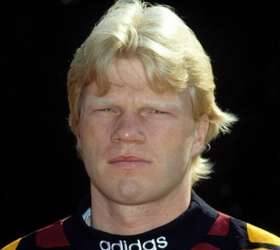 Os caras das Copas: Oliver Kahn, um muro quase intransponível. Quase -  Lance!