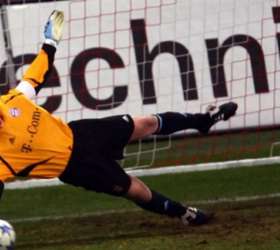 Os caras das Copas: Oliver Kahn, um muro quase intransponível. Quase -  Lance!