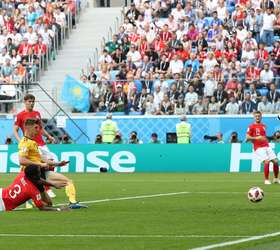 Vitória da Bélgica dá 3ª medalha de Copa do Mundo a Henry