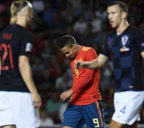 Virou passeio! Espanha dá show e goleia Croácia pela Liga das Nações -  Lance!