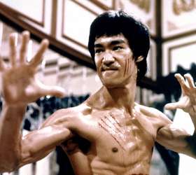 Bruce Lee (O Grande Mestre), Wikia Liber Proeliis