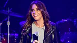 Aseguran que Caitlyn Jenner y John Travolta tienen romance