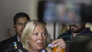 Carrió denuncio a varios funcionarios del Gobierno