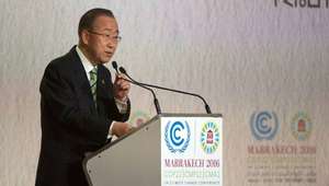 Ban Ki-moon pede que evacuações em Aleppo sejam retomadas