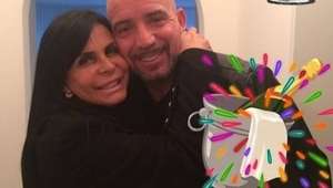 Gretchen cria versão de "Deu Onda" e bomba na web; assista!