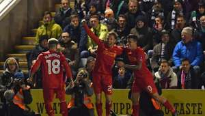 Liverpool avança na Copa da Inglaterra com gol brasileiro