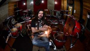 Bateria: do samba ao metal progressivo em 6 minutos