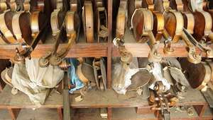 O lucrativo mercado de instrumentos falsificados no Brasil