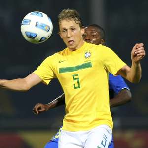 Vexame do 7 a 1 faz até jogador fora da Copa passar vergonha