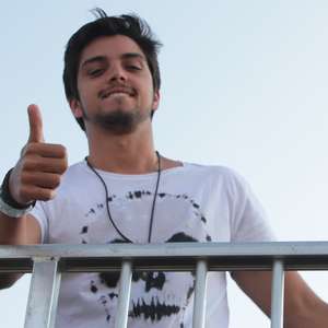 No ar em 'Malhação', Simas diz que ser galã "é algo bom ...