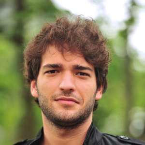 'Sangue Bom': Fabinho pede adiantamento de herança a Plínio