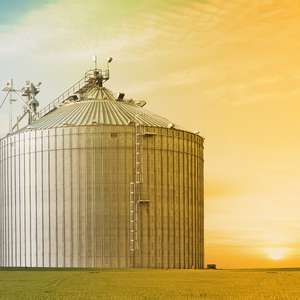 Novos silos aumentam a capacidade de armazenagem de grãos