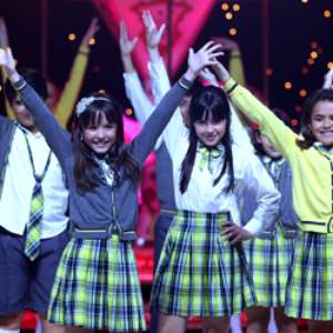 Terra recebe elenco da novela 'Carrossel' nesta sexta-feira