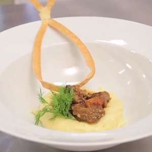 Chef ensina a fazer guisado de bode com purê de ...
