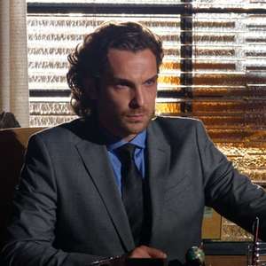 'Flor do Caribe': Alberto tenta se matar no último capítulo