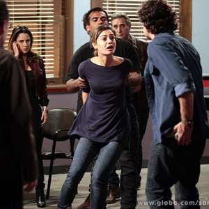 'Sangue Bom': Amora cai em provocação de Socorro e é presa