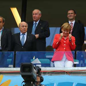 Jornal: entidade registra propaganda neonazista durante Copa