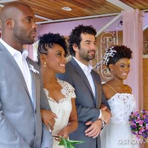 'Em Família': Alice e Neidinha se casam na mesma cerimônia