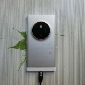 Fotos mostram possível substituto do smartphone Lumia 1020