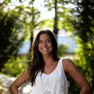 Atriz de 'Malhação' relembra vexame: "caí de quatro no chão"