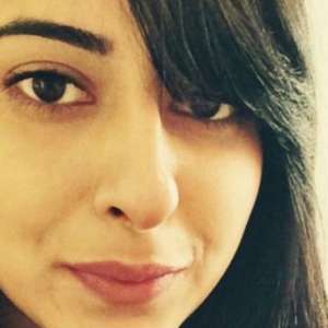 Paquistanesa solteira gera polêmica ao quebrar tabu com ...