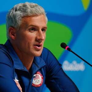 RJ: Justiça tranca ação penal contra Lochte por crime falso