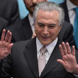 Na TV, Temer diz que vai "colocar o Brasil nos trilhos"