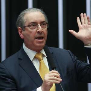 Cunha diz que seu processo de cassação "não está sepultado"