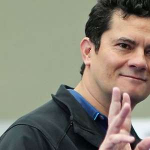 Moro e advogados de Lula discutem em depoimento de Delcídio