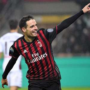 Milan vira e pega Juventus nas quartas da Copa da Itália