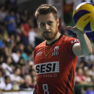 Murilo nega substância ilícita e se diz surpreso com doping